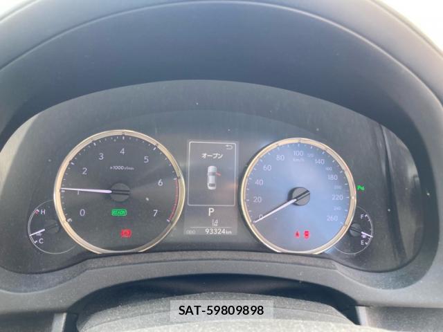 Lexus IS 2017-01 8378947-17