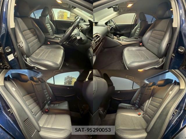 Lexus IS 2015-06 8379515-3