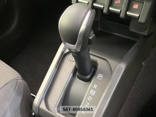 Suzuki JIMNY 2025-10 8379404-19