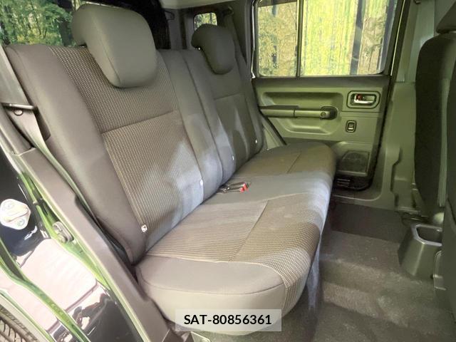 Suzuki JIMNY 2025-10 8379404-8