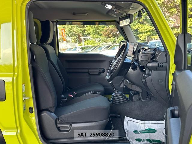 Suzuki JIMNY 2019-04 8378622-9