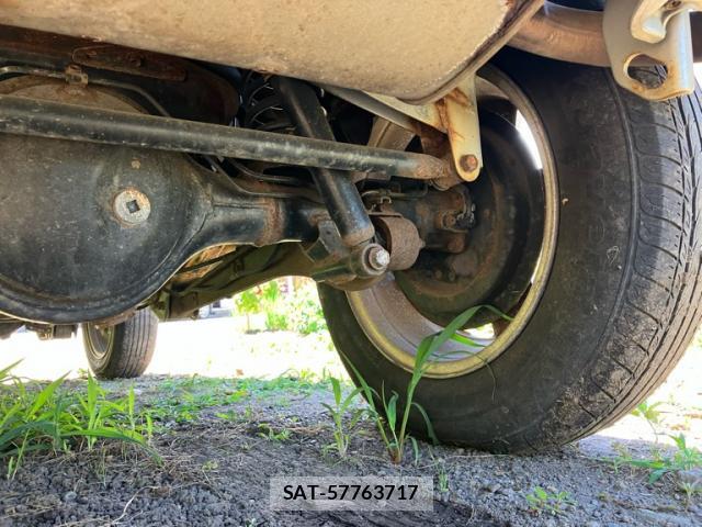 Suzuki JIMNY 2000-01 8379006-11