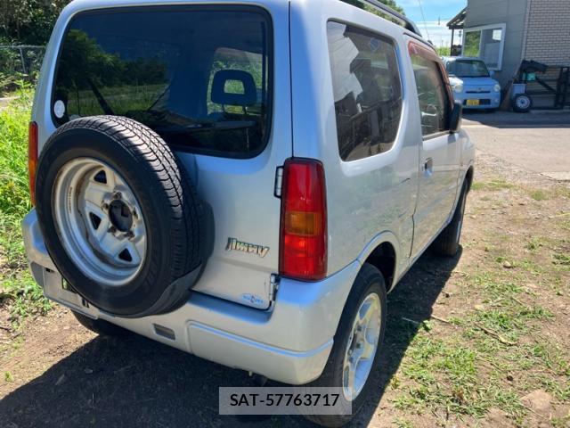 Suzuki JIMNY 2000-01 8379006-3