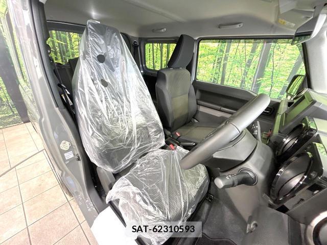 Suzuki JIMNY 2026-07 8379203-8