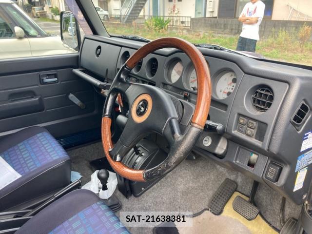 Suzuki JIMNY 1996-01 8379876-14