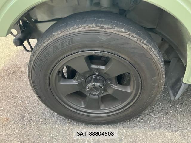 Suzuki JIMNY 1997-01 8379885-6