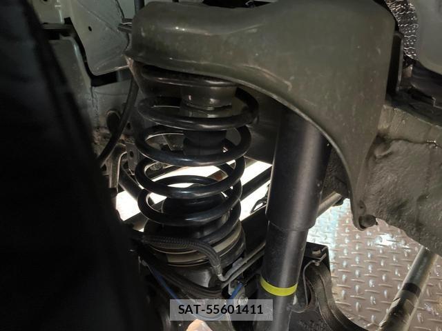 Suzuki JIMNY 2025-03 8379977-19