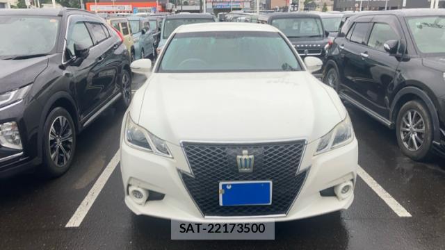 Toyota KLUGER HYBRID 2013-10 8379045-0