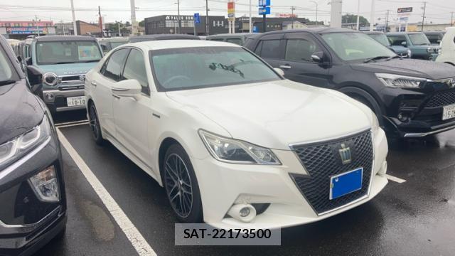 Toyota KLUGER HYBRID 2013-10 8379045-1