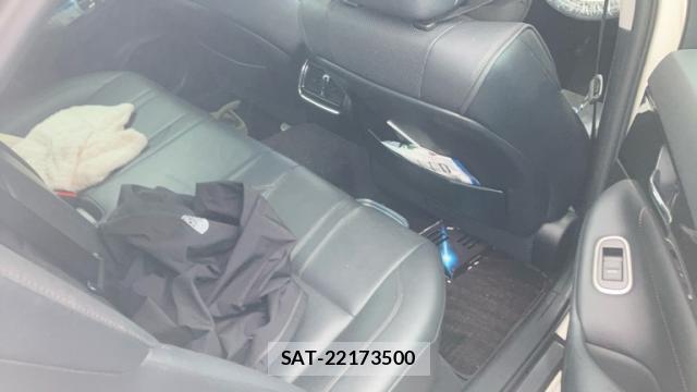 Toyota KLUGER HYBRID 2013-10 8379045-14