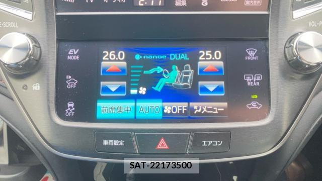 Toyota KLUGER HYBRID 2013-10 8379045-5