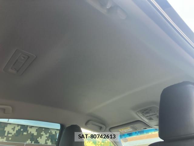 Toyota KLUGER HYBRID 2015-12 8379070-9