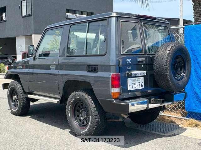 Toyota Land Cruiser 70 1996-04 8380183-3