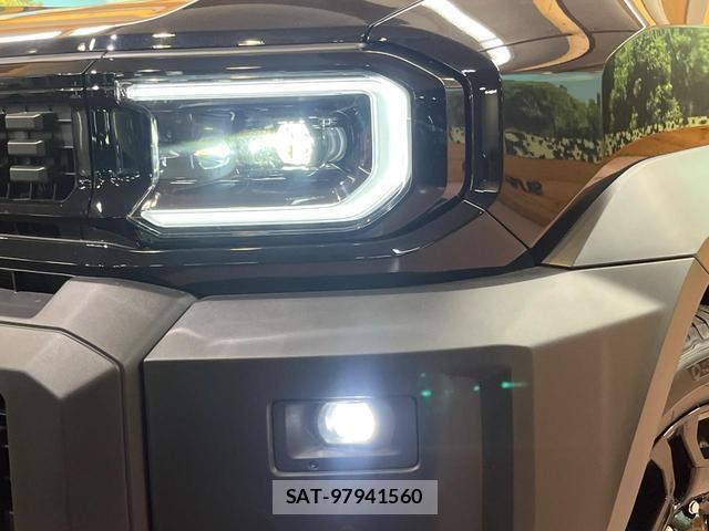 Toyota Land Cruiser FJ 2026-06 8379965-11