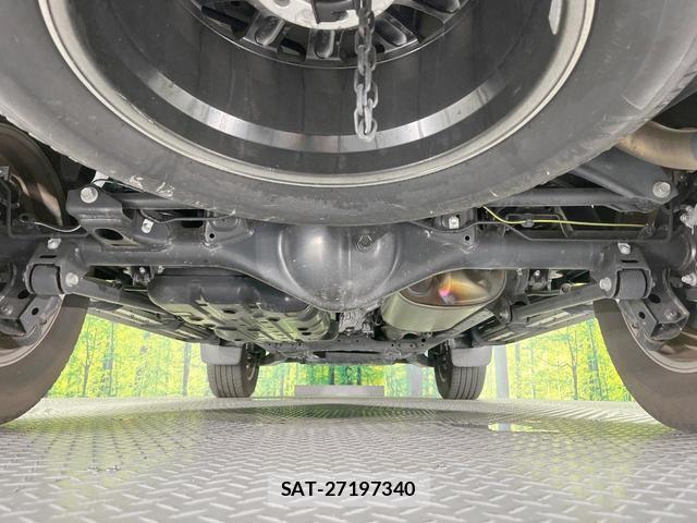 Toyota LAND CRUISER PRADO 2022-09 8379109-19