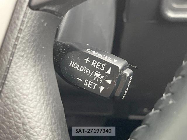 Toyota LAND CRUISER PRADO 2022-09 8379109-6