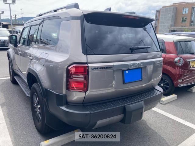 Toyota LAND CRUISER 2024-10 8379076-2