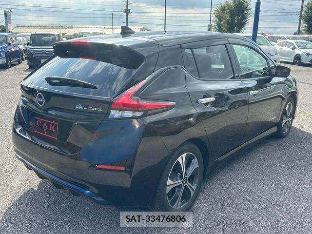 Nissan LEAF 2022-01 8379332-10