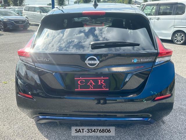 Nissan LEAF 2022-01 8379332-11