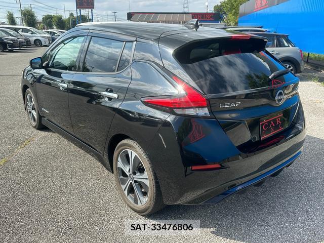 Nissan LEAF 2022-01 8379332-12