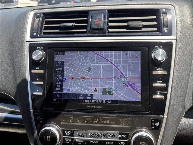 Subaru OUTBACK 2018-11 8379699-3