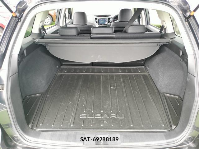 Subaru LEGACY TOURING WAGON 2013-10 8379220-11
