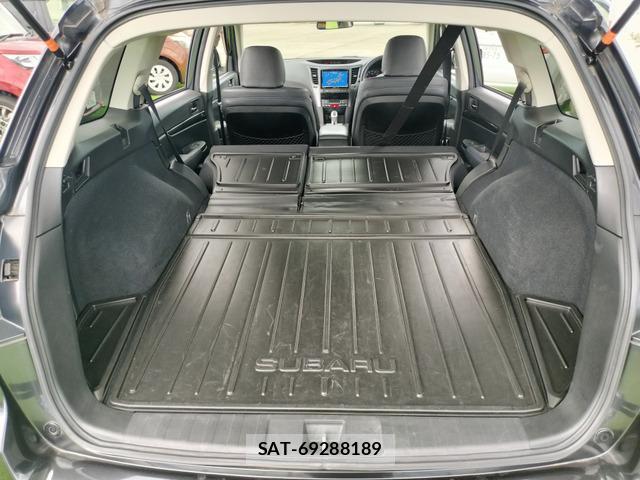 Subaru LEGACY TOURING WAGON 2013-10 8379220-12
