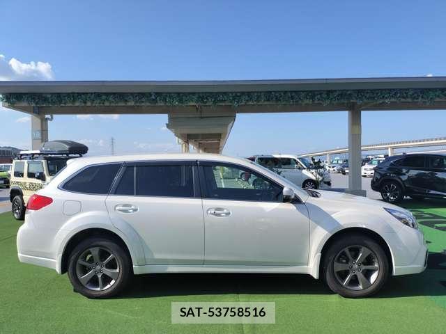 Subaru LEGACY 2013-05 8379481-17