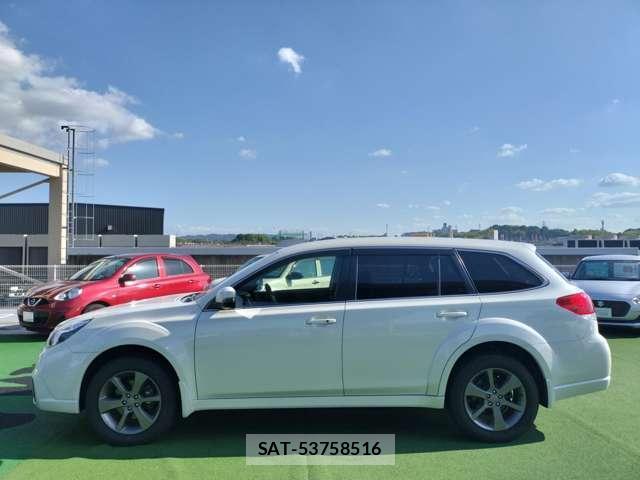 Subaru LEGACY 2013-05 8379481-18