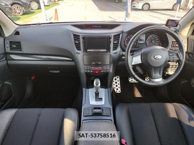 Subaru LEGACY 2013-05 8379481-4