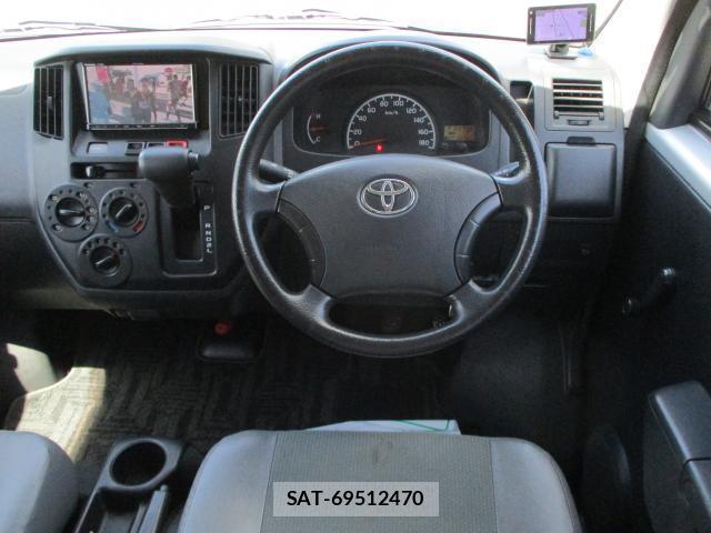 Toyota LITEACE VAN 2017-10 8379633-1