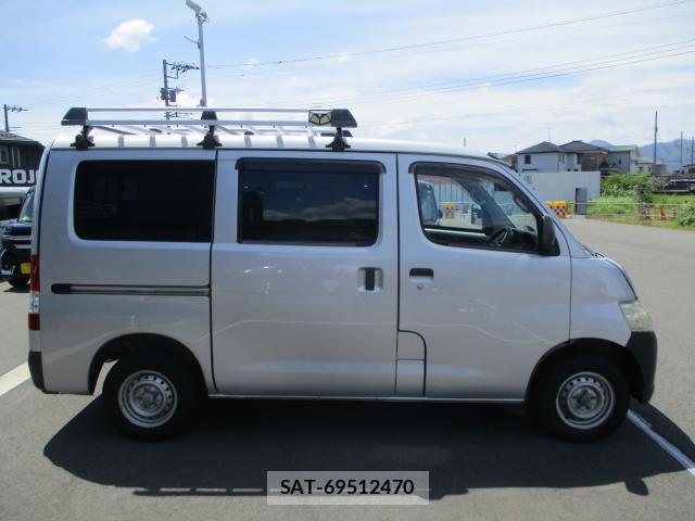 Toyota LITEACE VAN 2017-10 8379633-17