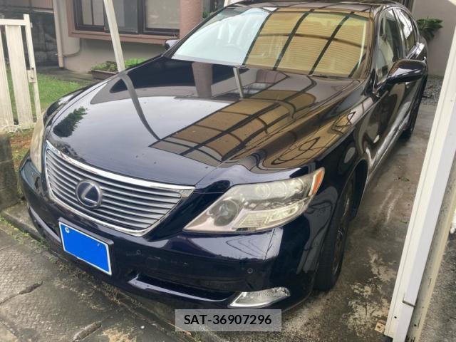 Lexus LS 2007-09 8378918-1