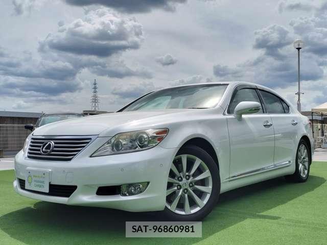 Lexus LS 2011-08 8379480-0