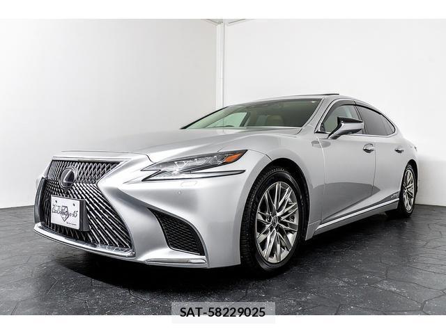 Lexus LS 2018-09 8379596-6