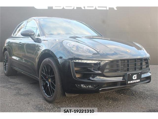 Porsche MACAN 2018-03 8379733-19