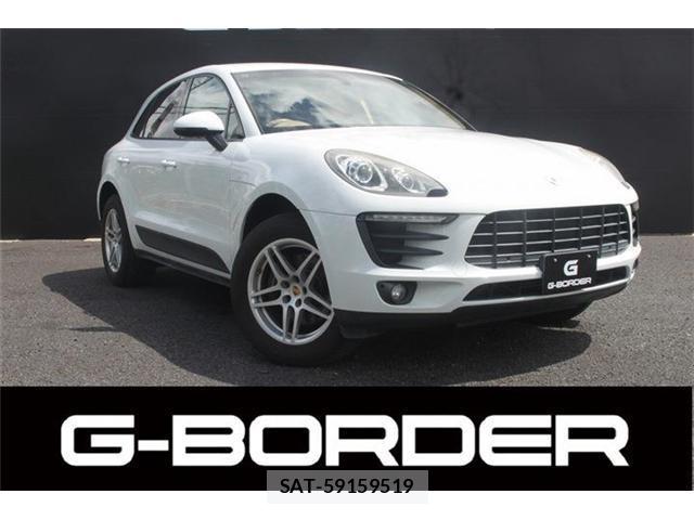 Porsche MACAN 2015-09 8379734-0