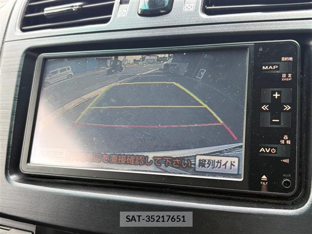 Toyota MARK X ZIO 2011-01 8379910-4