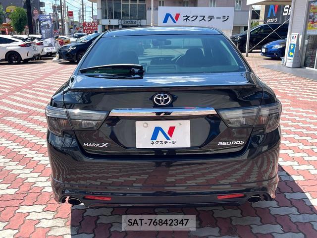 Toyota MARK X 2019-01 8378880-14