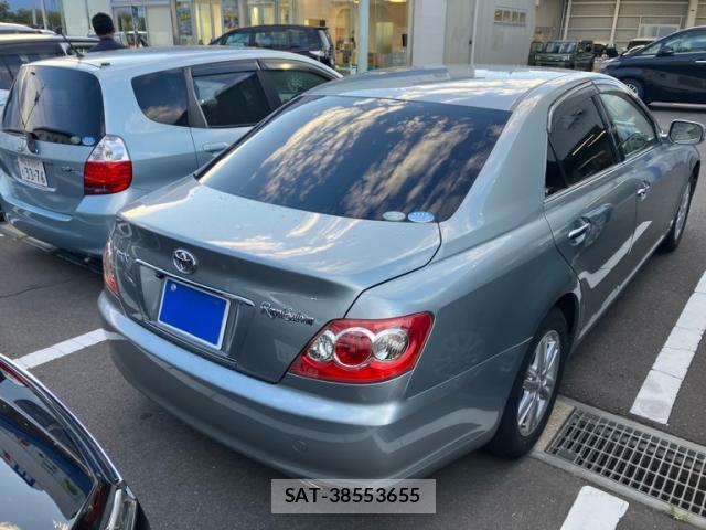 Toyota MARK X 2007-10 8379056-5