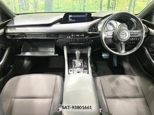 Mazda MAZDA3 2021-03 8379209-6
