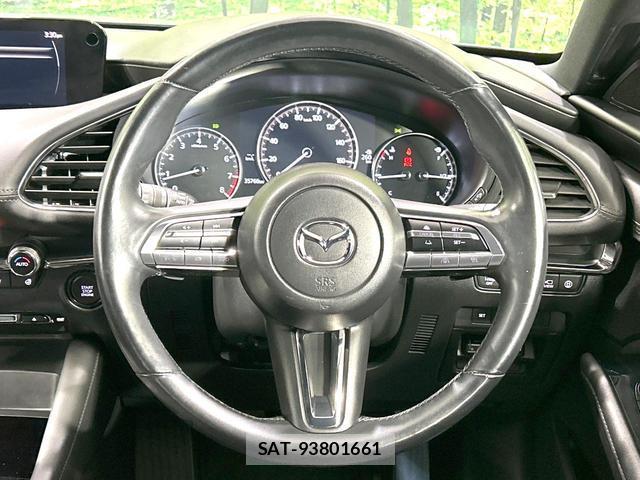 Mazda MAZDA3 2021-03 8379209-7