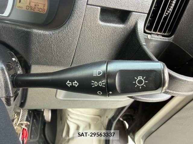 Mitsubishi MINICAB TRUCK 2014-02 8379905-10