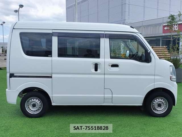 Mitsubishi MINICAB VAN 2018-05 8379216-18
