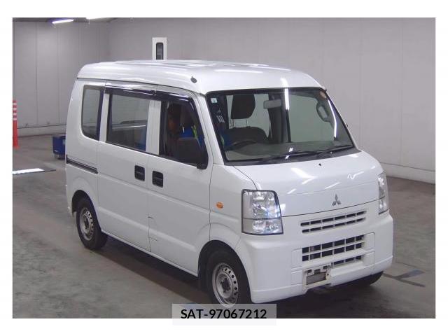 Mitsubishi MINICAB VAN 2014-05 8379881-0