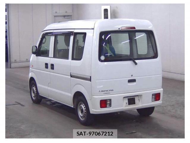 Mitsubishi MINICAB VAN 2014-05 8379881-1