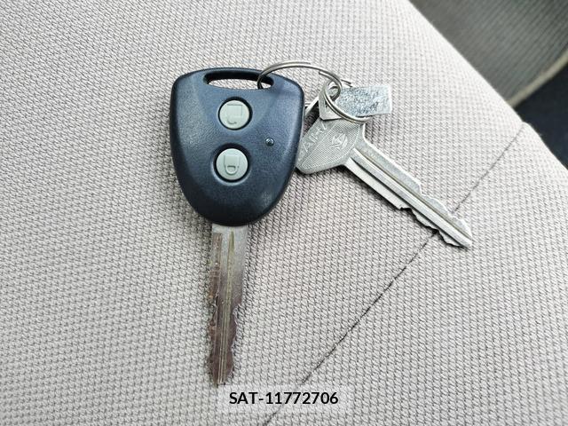 Daihatsu MIRA 2012-01 8379477-9