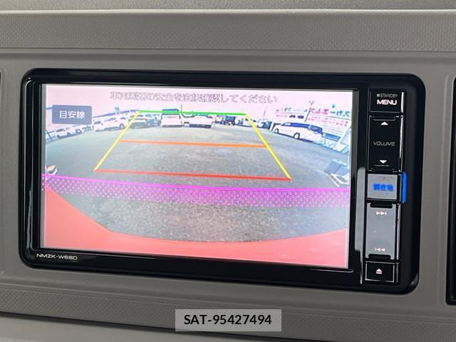 Daihatsu MIRA 2018-10 8379176-11