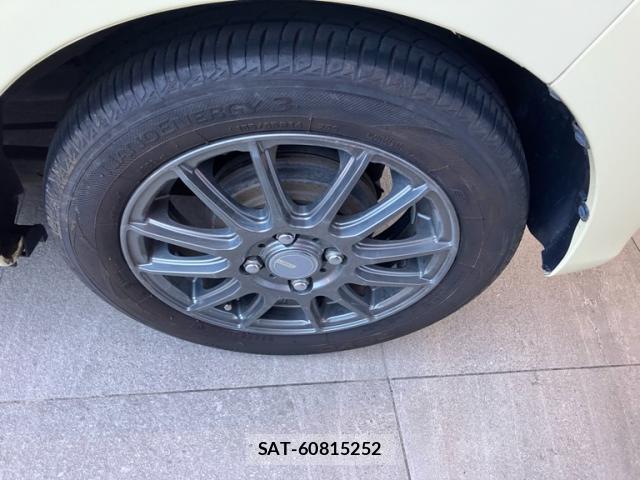 Daihatsu MOVE 2015-08 8378936-5