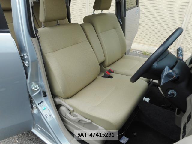 Daihatsu MOVE 2014-10 8379483-12